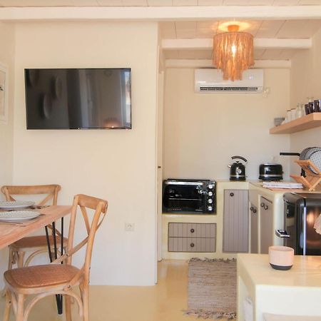 4Twaves Beach House - Beachfront In Agios Ioannis Agios Ioannis  Extérieur photo